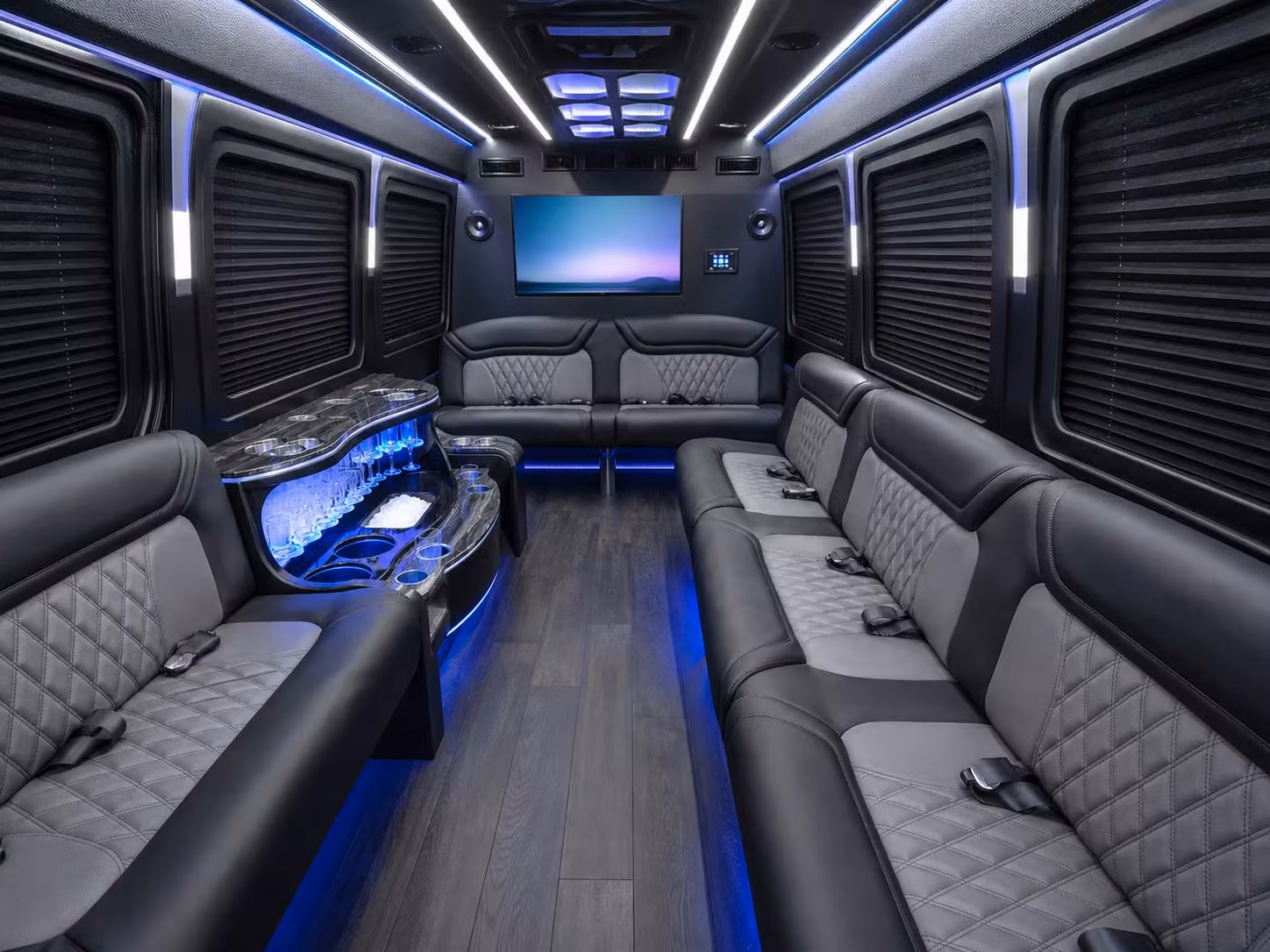 booking long distance transportation from menifee for school groups and sports teams